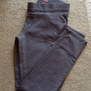 ⬆️SOLD⬆️ Jeggings ( skinny fit )