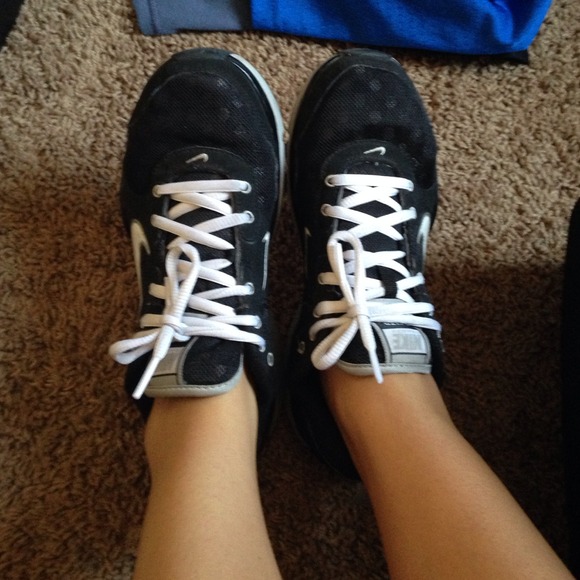 TRADED ❌ Nike running shoes - Picture 4 of 4