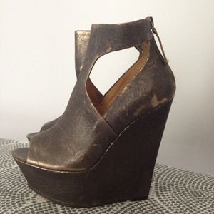 NWT!!! L.A.M.B Benjamin Wedge Bootie Sz 7.5