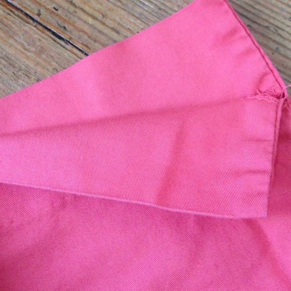 Salmon/ pink coral capri pants - Picture 4 of 4