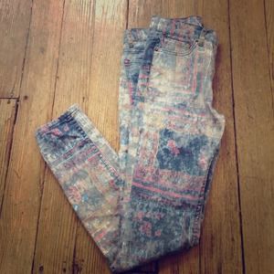BDG Art Deco jeans