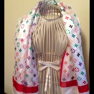 Louis Vuitton White Large Scarf