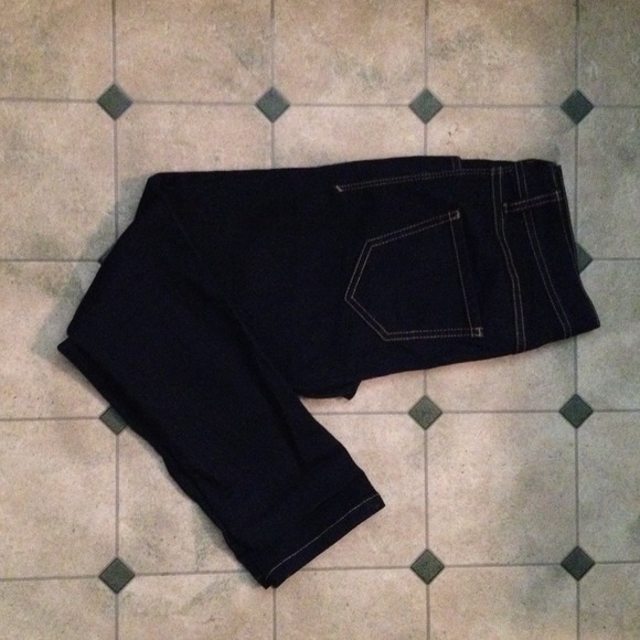 Forever21 Cigarette Ankle length jeans