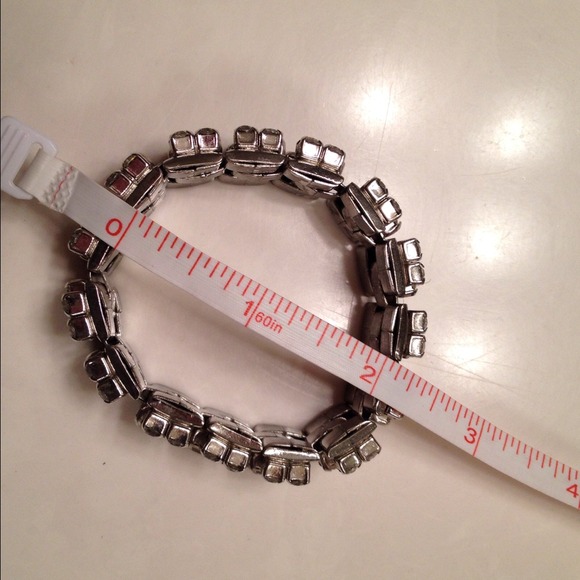 🎉HP🎉Vintage Stretch 3 Row Rhinestone Bracelet - Picture 4 of 4