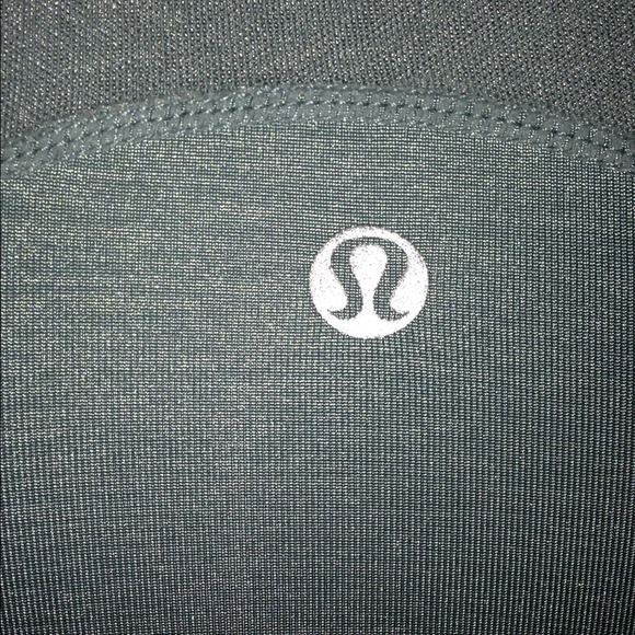 😍lululemon top😍