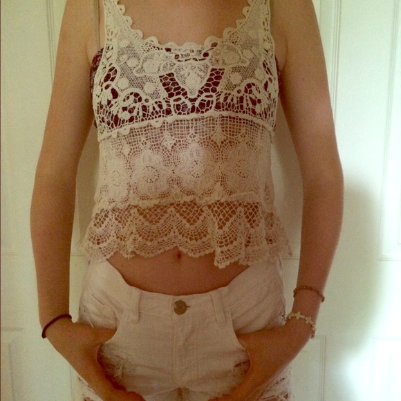 Crochet semi crop top