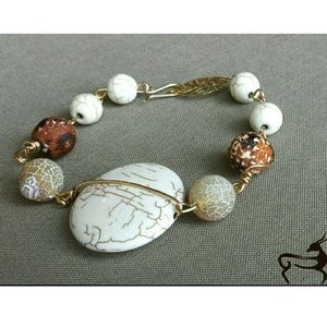 Gold Agate Bracelet!