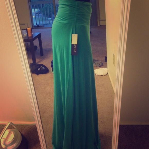 Maxi skirt!!