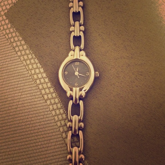 Fossil Silver Link watch WOMENS