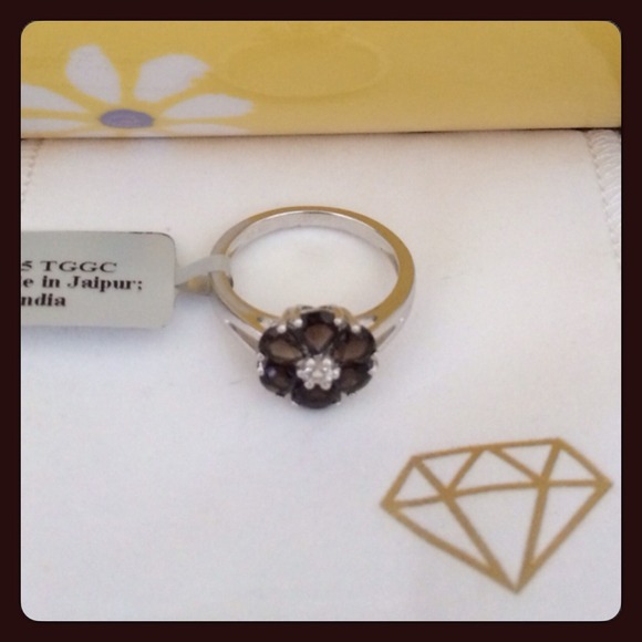 Jewelry - Smokey Topaz Flower Ring