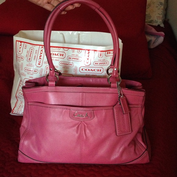 Coach Handbags - 💥SOLD💥 Pink Coach Handbag