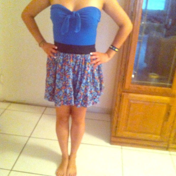 Hollister floral dress