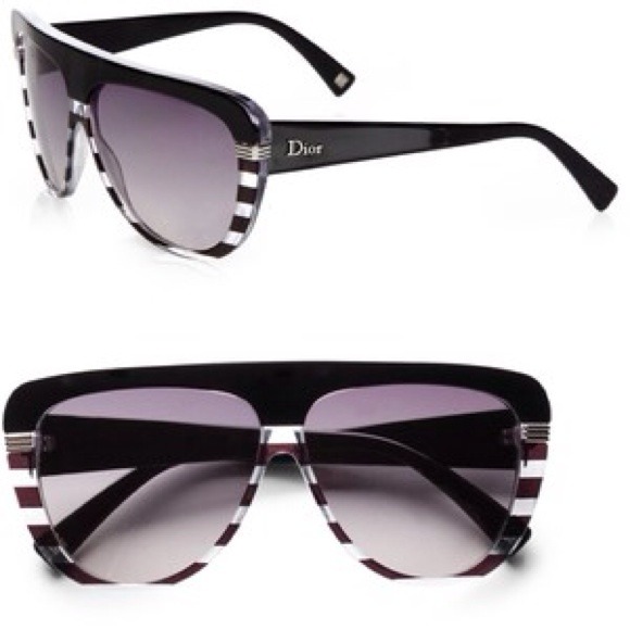 gorgeous Dior sunglasses comes with - Picture 1 of 1