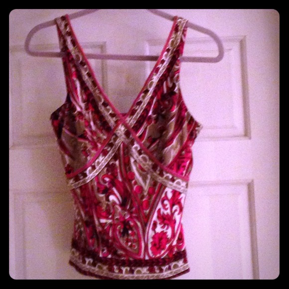 Sak's Fifth Avenue tank