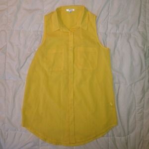Yellow sleeveless button up