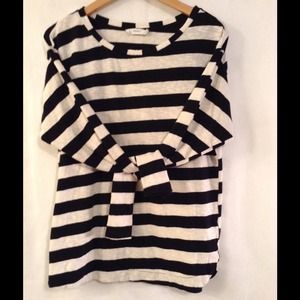 Classic ZARA "specialty T".