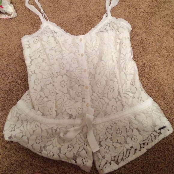 Hollister Lace top