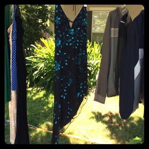 Beautiful bias cut Cache beaded evening dress!