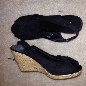 Perfectly classy black wedges