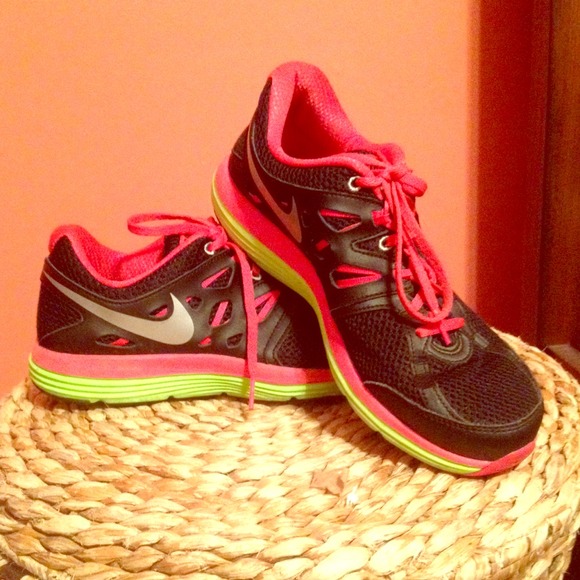 Sold!!! Watermelon Nike Dual Fusion Lites