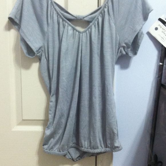 Pretty shirt - Picture 1 of 2