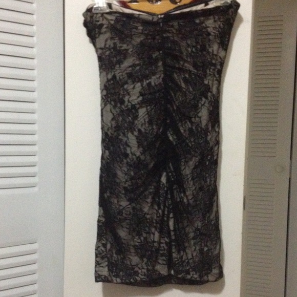 Party dress - Picture 2 of 4