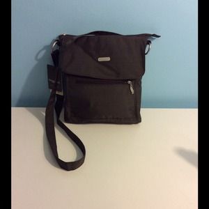 NWT Baggallini Crossbody Town Bag