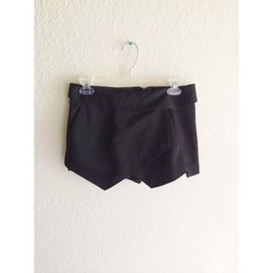 Zara Dresses - Zara Black Skort Zara Dresses - Zara Black Skort