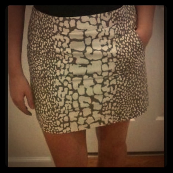 J. Crew Dresses & Skirts - 🌷 J Crew Animal Print Miniskirt - sz 10