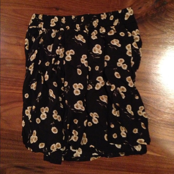Brandy Melville Skirt