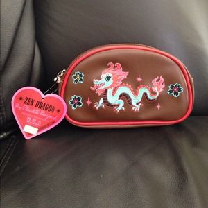 NWT Fluff brand Cosmetic bag