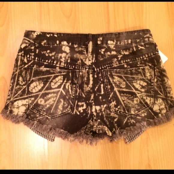 FP NEW Black Denim Printed Fringe Casual Shorts - Picture 4 of 4