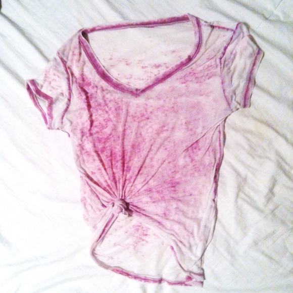 loose shirt