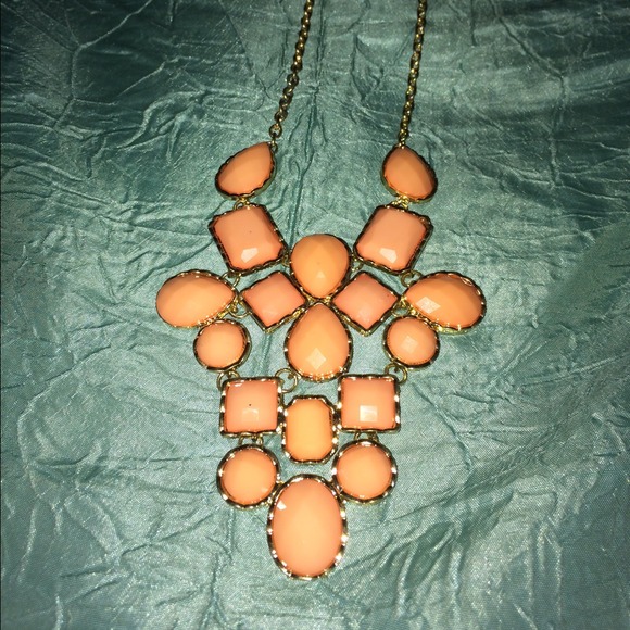 Pretty peach statement necklace