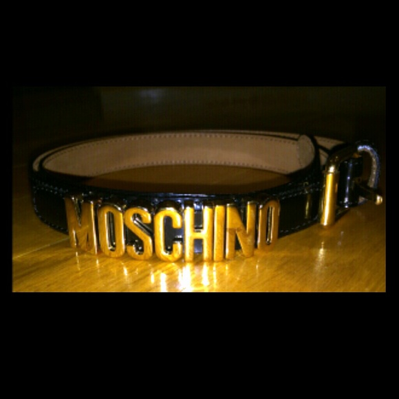 MOSCHINO Belt **FINAL MARKDOWN**