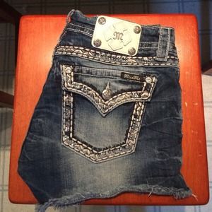 Miss Me signature shorts size 30.