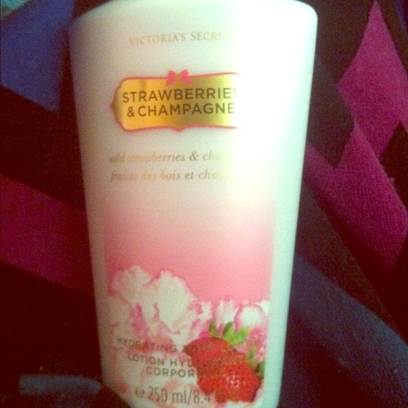 Strawberry Champagne body lotion Victoria's Secret