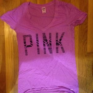 Vs PINK T-shirt