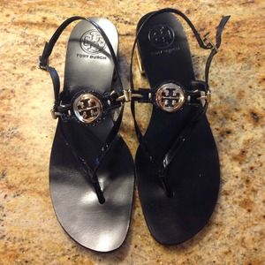 Barely worn black Tory Burch sandals