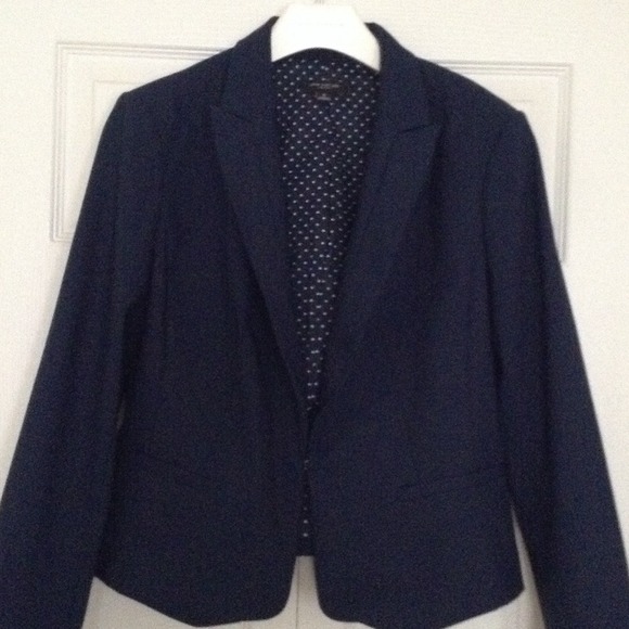 Ann Taylor Jackets & Blazers - Ann Taylor jacket 😍