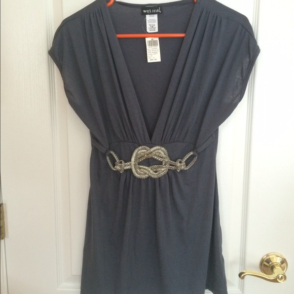 Wet seal shirt brand new with tags