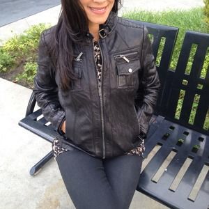 ⭐2x Host Pick - 7/7 & 11/7⭐️MICHAEL KORS Jacket