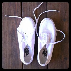 White Vans in Perfect Condition!