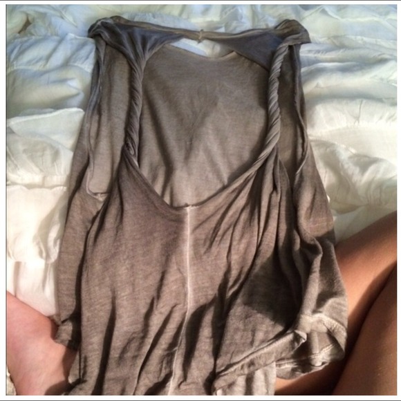 Brandy Melville backless muscle tank