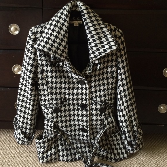 ***SOLD***Wool Black & White Coat