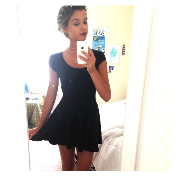 Black brandy melville dress - Picture 1 of 3