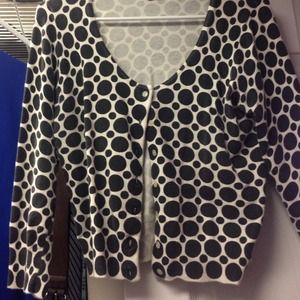 Limited b/w cardigan