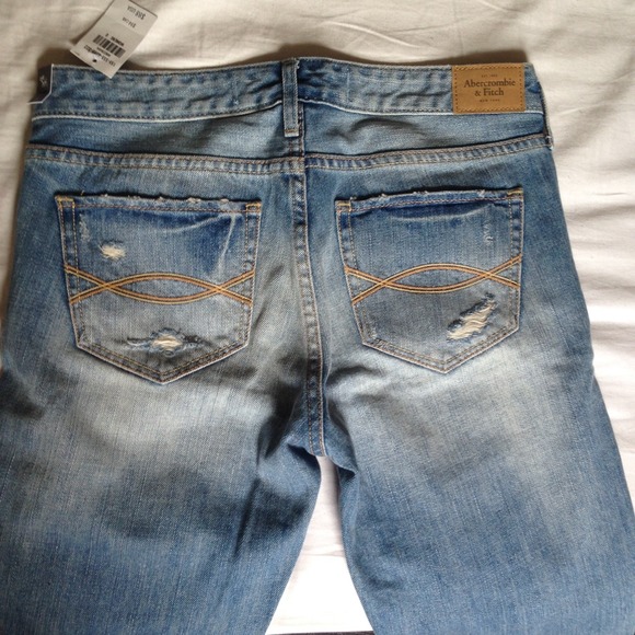 ❌SOLD❌A&F boyfriend jeans - Picture 2 of 3