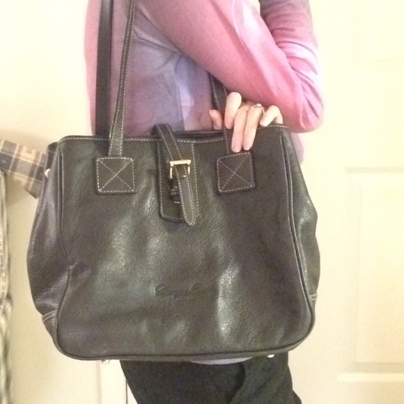 Dooney and bourke bag