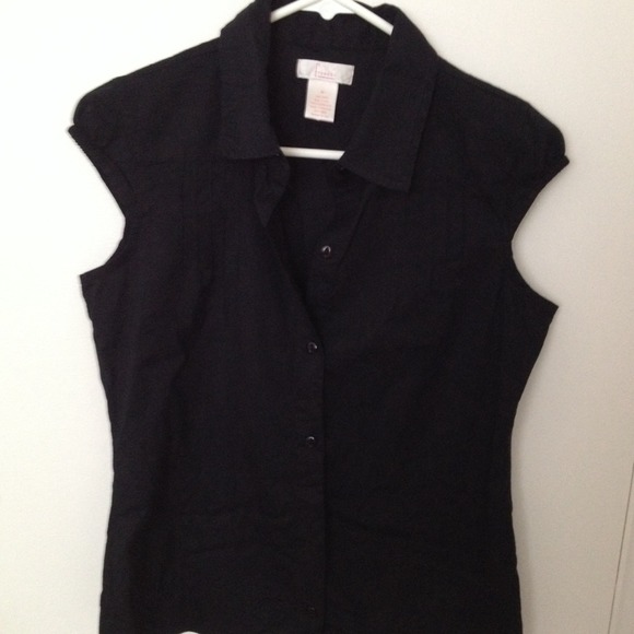 NWOT Black Blouse